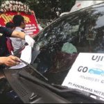 Mobil Taksi Online Cirebon Belum Lakukan Uji KIR