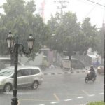 Delapan Kecamatan di Kota Bandung Dilanda Hujan Angin
