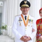 Ridwan Kamil Bikin Pantun Romantis untuk Si Cinta yang Berulang Tahun, Warganet Ramai Mengikuti