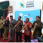 Tangkal Hoaks, Ridwan Kamil Luncurkan Jabar Saber Hoaks
