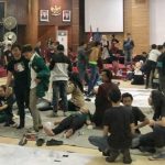 Aksi Mahasiswa di DPRD Jabar Kembali Ricuh