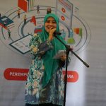 Lina Ruzhan Dukung Digitalisasi Sekolah Lina Ruzhan Dukung Digitalisasi Sekolah