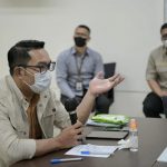 Ridwan Kamil Tinjau Pengolahan Sampah Plastik di Bandung Barat Ridwan Kamil Tinjau Pengolahan Sampah Plastik di Bandung Barat