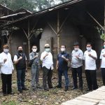 Tinjau BUMDes Cisaat, Toni Setiawan Dorong Optimalisasi Pengelolaan dan Pemanfaatan Arang