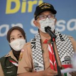 Gubernur Serahkan Bantuan Masyarakat Jabar Senilai Rp1,5 M bagi Rakyat Palestina Gubernur Serahkan Bantuan Masyarakat Jabar Senilai Rp1,5 M bagi Rakyat Palestina