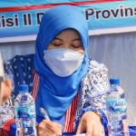 Hj. Lilis Boy: Perajin Lentera Cantik di Cianjur Perlu Bantuan Modal Hj. Lilis Boy: Perajin Lentera Cantik di Cianjur Perlu Bantuan Modal
