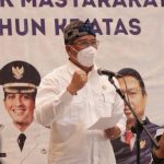 VAKSINASI KOLABORASI: 5.000 Dosis Vaksin bagi Masyarakat Indramayu VAKSINASI KOLABORASI: 5.000 Dosis Vaksin bagi Masyarakat Indramayu