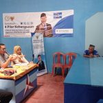 Sosialisasi 4 Pilar Sebagai Media Penguat Kesadaran Berbangsa dan Bernegara Sosialisasi 4 Pilar Sebagai Media Penguat Kesadaran Berbangsa dan Bernegara