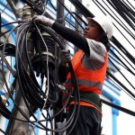 Mulai Bulan Ini, Kota Bandung Bebas Kabel Melintang
