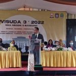 Ridwan Kamil Ngantor Lagi, Hadiri Wisuda Zara di SMAN 3 Bandung