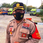 Kapolsek Losarang Menyanyikan Lagu Ini Tatkala Menerima Tantangan Jurnalis Kapolsek Losarang Menyanyikan Lagu Ini Tatkala Menerima Tantangan Jurnalis