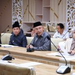 DPRD Jawa Barat Siap Tindak Lanjut Masalah Upah Buruh, Kadin hingga Apindo Bakal Dipertemukan DPRD Jawa Barat Siap Tindak Lanjut Masalah Upah Buruh, Kadin hingga Apindo Bakal Dipertemukan