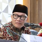 Ketua DPRD Jabar Buky Wibawa Minta Komisi V dan Mitra Kerja Bersinergi Prioritaskan Pelayanan Masyarakat Ketua DPRD Jabar Buky Wibawa Minta Komisi V dan Mitra Kerja Bersinergi Prioritaskan Pelayanan Masyarakat