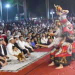 ABDI NAGRI NGANJANG KA WARGA: Masyarakat Sangat Antusias Akses Layanan Publik dan Saksikan Wayang Golek di Bale Pakuan