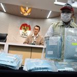Desersi dalam Pengurusan Umat Desersi dalam Pengurusan Umat