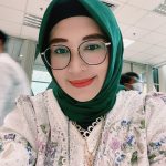 Santri Modern, dan Tradisi yang Mendunia Santri Modern, dan Tradisi yang Mendunia