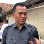 Jenal Aripin Tinjau Progres PJU di Jalur Cikamurang-Bantarwaru, Pastikan Infrastruktur Penerangan Jalan Tepat Sasaran