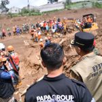 Hari Kedua Pencarian Korban Longsor KBB, Total 16 Orang Ditemukan Meninggal Dunia