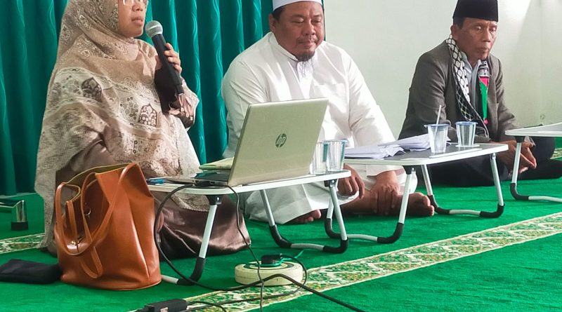 Seminar Parenting Al Bahrum Garut Tekankan Peran Orang Tua dalam Mewujudkan Generasi Qur’ani Berprestasi