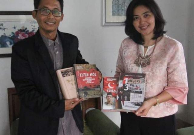 Raja Jawa Tanpa Mahkota dan Raja Sunda: Duka Saha”-“Kudu Kumaha”