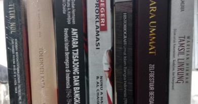 Politik Historiografi Atas Buku Ensiklopedi