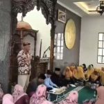 359 Jamaah Hadiri Majelis Taklim Masjid Ki Ageng Gunung Barang, Ustadz H. Agus Yunanto: Musibah adalah Ujian yang Menguatkan Keimanan