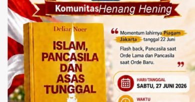 Ikan Busuk Mulai dari Kepala: Historiografi Politik Indonesia 