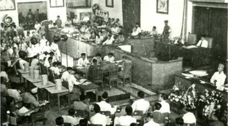 Politik Historiografi: Partai Politik dan Parlemen Indonesia