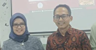 WAHYU DALAM POLITIK HISTORIOGRAFI: Menemukan Model Laboratorium Islam Bernegara Menuju Negara Umat